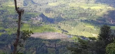 बलेवा बाट देखिने खुकोट