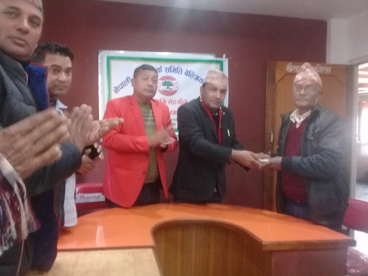 नेपाली जनसम्पर्क समिति बेल्जियमद्धारा जेष्ठ नागरिक आश्रमका १ लाख सहयोग