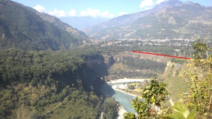 पर्वतको पाङ देखी वागलुङ जोड्ने झोलुंगे पुलको काम ८० प्रतिशत सम्पन्न
