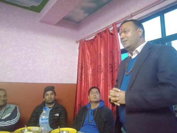 जिल्लाको समग्र विकासमा साथ र सहयोग रहन्छ : कुल आचार्य