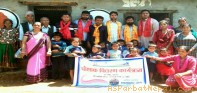 कुशे औसीमा विद्यार्थीलाई पोषाक वितरण