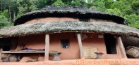 पर्वतमा लोप हुँदै परम्परागत घुमाउने घर